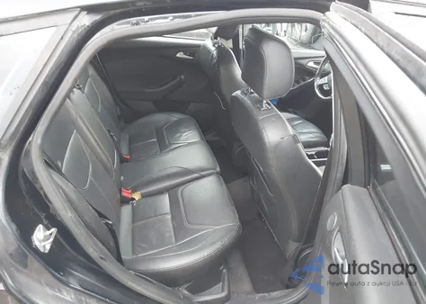 2018 Ford Focus Titanium from USA, damaged, VIN 1FADP3N22JL283337